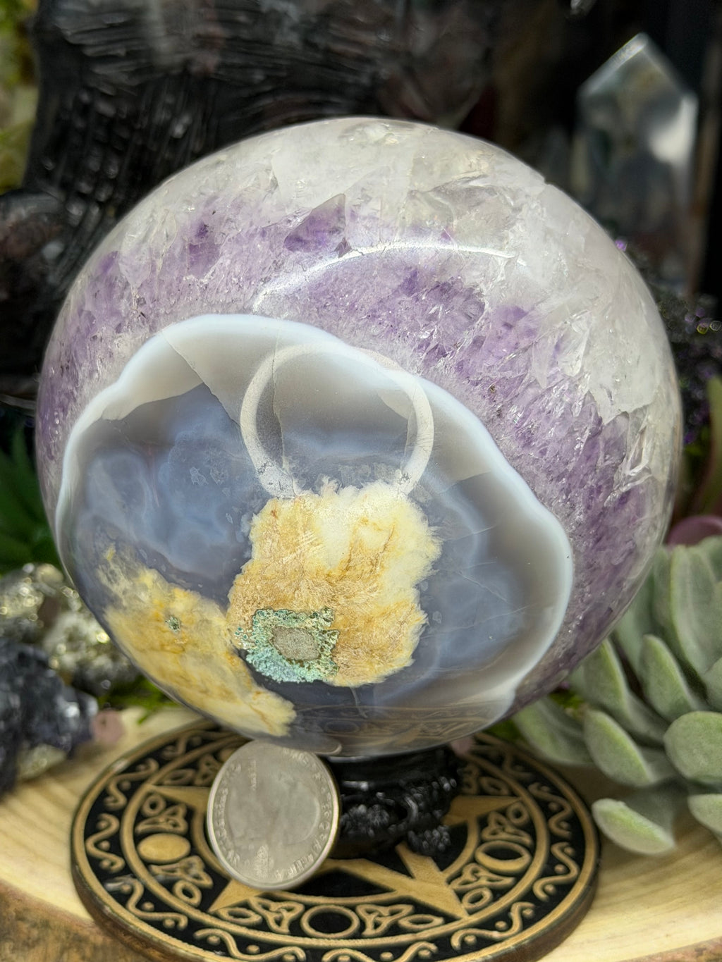 Brazil Amethyst Agate 110mm Sphere With Sugar Calcite & Pink UV Calcite Inclustion